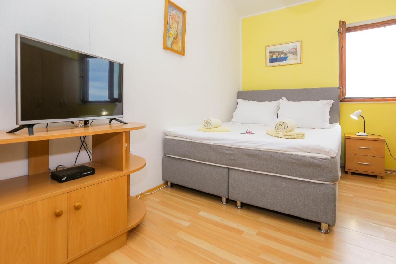 Maslina Apartment