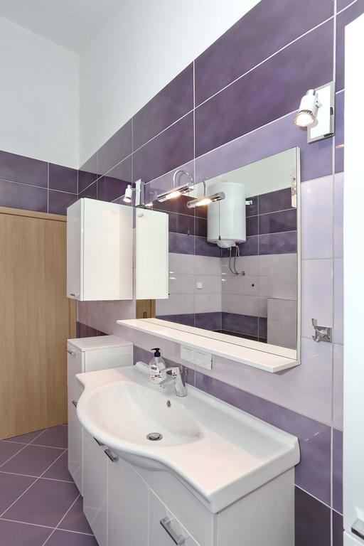 Apartment Maslina Bozava